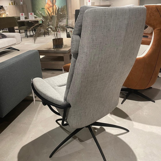 Image 1 of Tokyo recliner