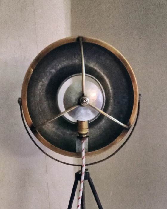 Image 1 of Lampada a treppiede in ottone/alluminio con spirito nautico