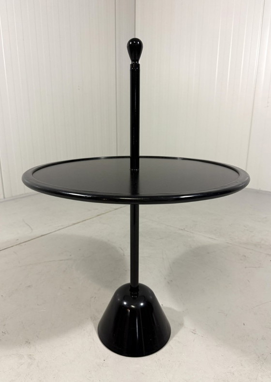 Image 1 of Achille Castiglioni bijzettafel Servomuto voor Zanotta