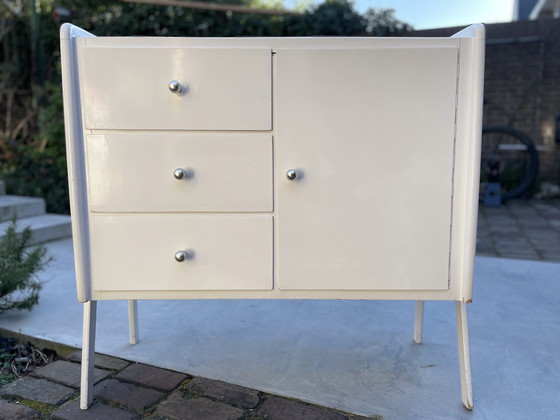 Image 1 of Vintage mid-century dresser, Scandinavian design