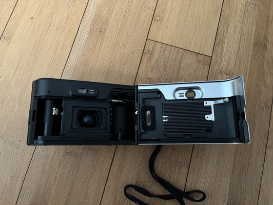 Leica C1 Analoge Fotokamera – Fotografie, Leather, Plastic (photo 4 of 10)