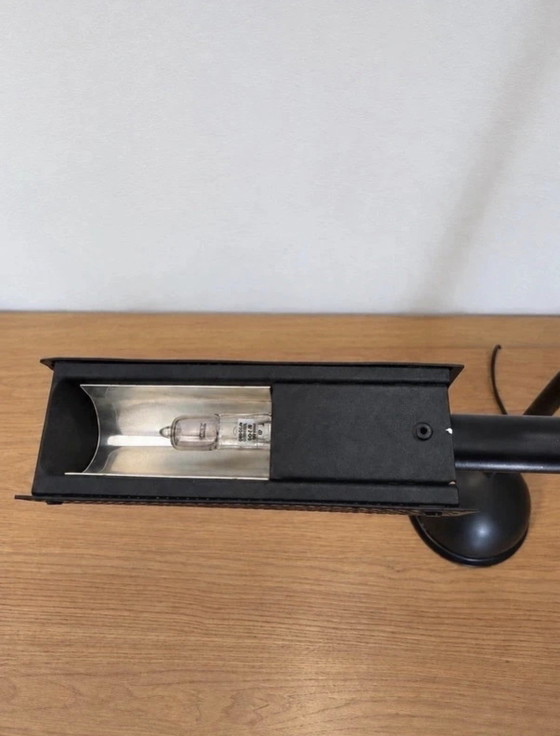 Vintage black desk lamp – 80s design – Luxo, Table lamps, Metal (photo 9 of 12)