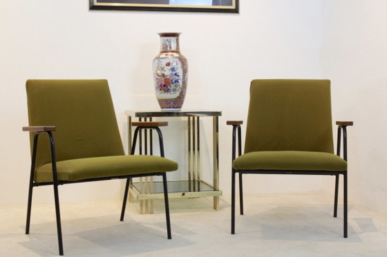 Fauteuils Pierre Guariche par Meurop, Métal, Noir, Mid Century Modern (photo 5 sur 10)