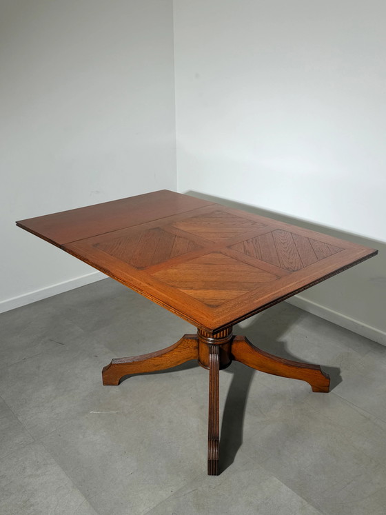 Image 1 of Antique Oak Dining Table with Extendable Leaf