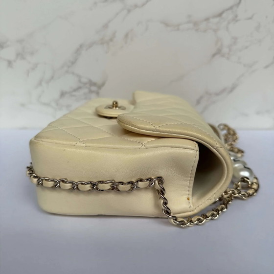Chanel Small Quilted Lambskin My Precious Pearl Chain Flap – Autres sacs (photo 9 of 15)