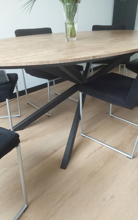 Image 1 of 6 dining room chairs, brand Harvink