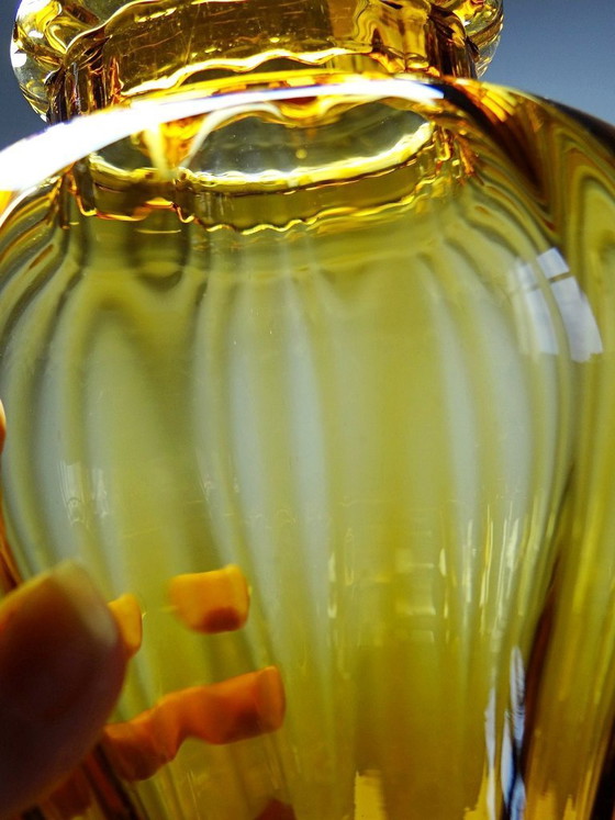 Image 1 of Snoepkom van geblazen amberkleurig glas uit Empoli, Italië, vintage jaren 1980-1990.