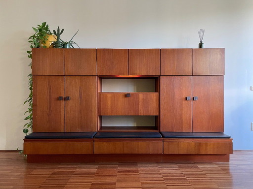 Gran armario de pared vintage (circa 1960/70, 300 cm de ancho x 174 cm de alto)