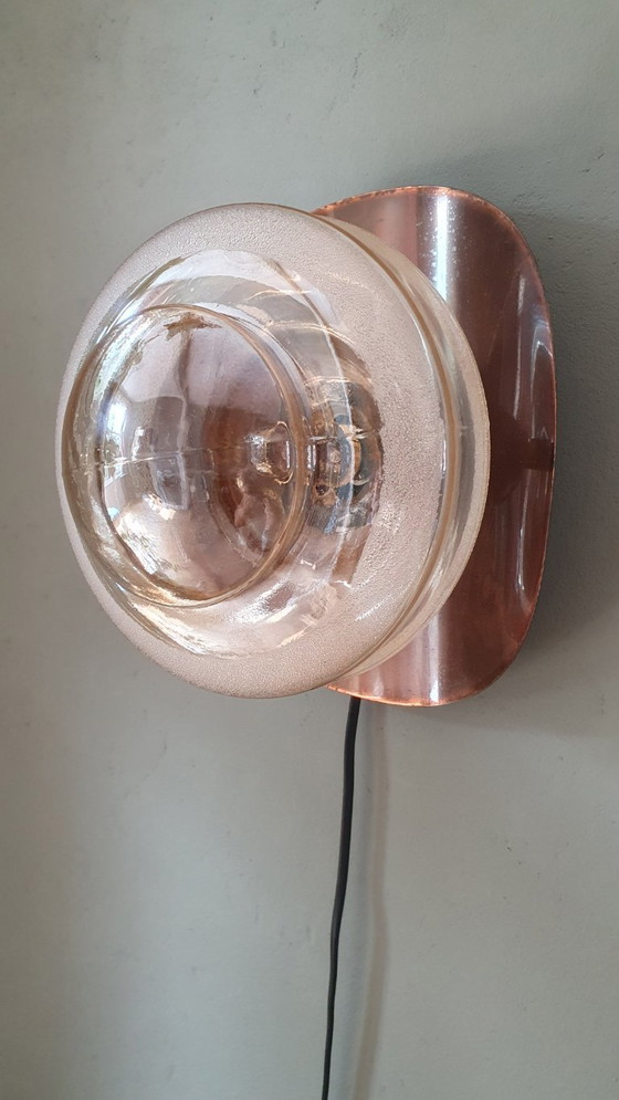 Image 1 of Lampada da parete vintage in rame e vetro - Jugoslavia - Metà secolo