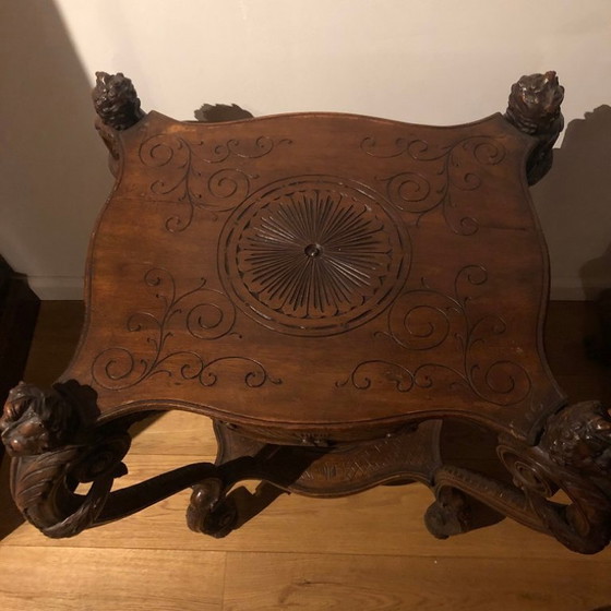 Image 1 of Mesa neorrenacentista con bandeja, italiana, siglo XIX, nogal macizo