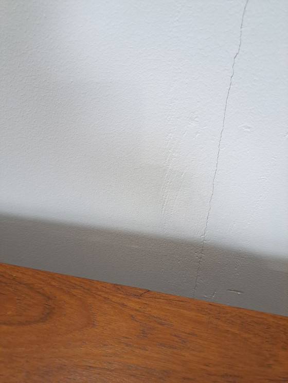 Image 1 of Armario de pared de teca con cajones, barra y patas negras