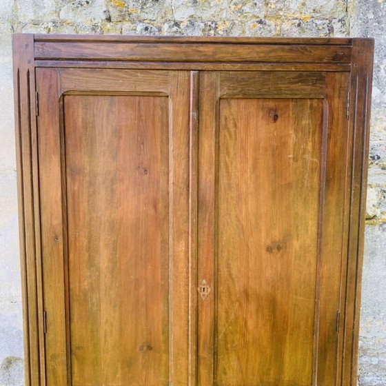 Image 1 of Armoire vintage