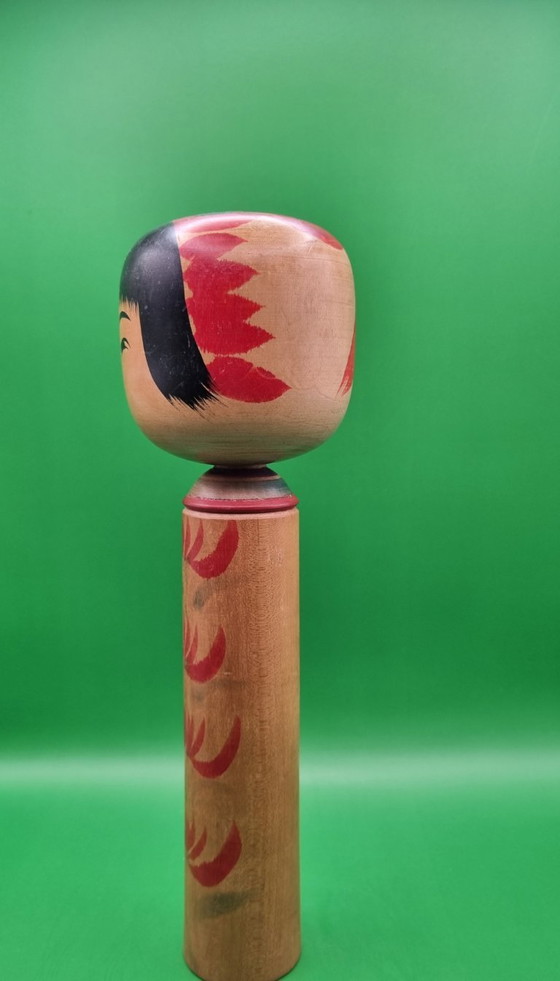 Vintage Hijiori kokeshi by Shoichi Sato from 1995. – Decorative Objects, Wood (photo 4 of 6)