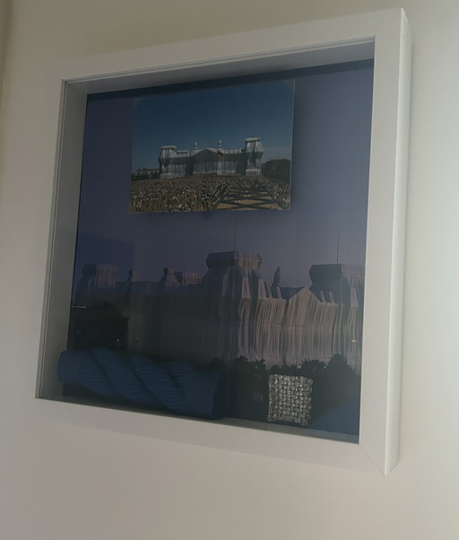 Christo & Jeanne-Claude (1935-2020) - Wrapped Reichstag, hand signed