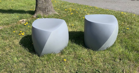 Image 1 of Set of 2 seating elements – Three Sides Cube (Frank Gehry)