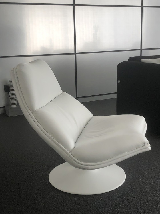 Image 1 of Artifort Fauteuil F511