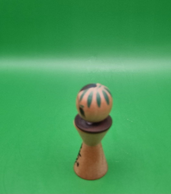 Schöne Kotobuki Sosaku Kokeshi – Dekorative Objekte, Wood (photo 4 of 6)