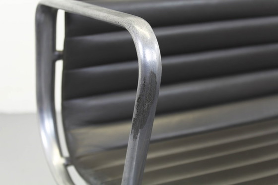 Image 1 of Ea117 bureaustoelen ICF Charles & Ray Eames Seats