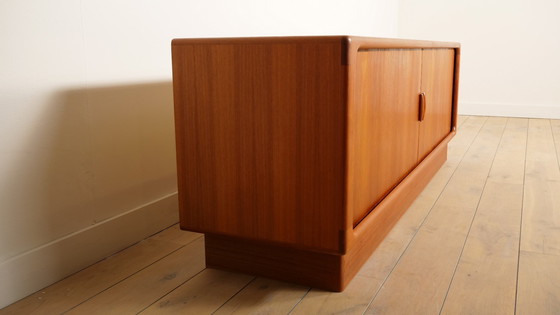 Image 1 of Vintage sideboard | 220 cm Dyrlund | 1960s | Tambourdeurtjes