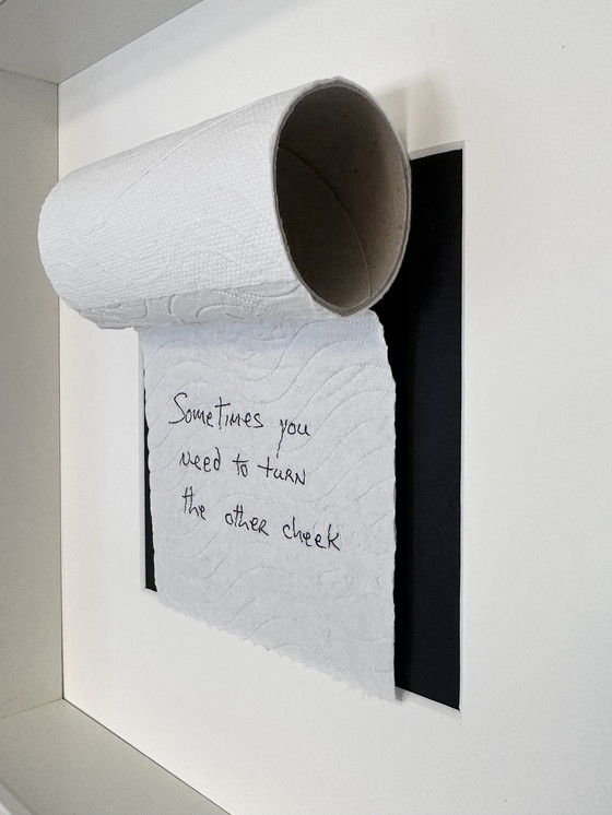 Image 1 of Manchmal muss man die andere Wange hinhalten, vom internationalen Künstler T P Hardisty