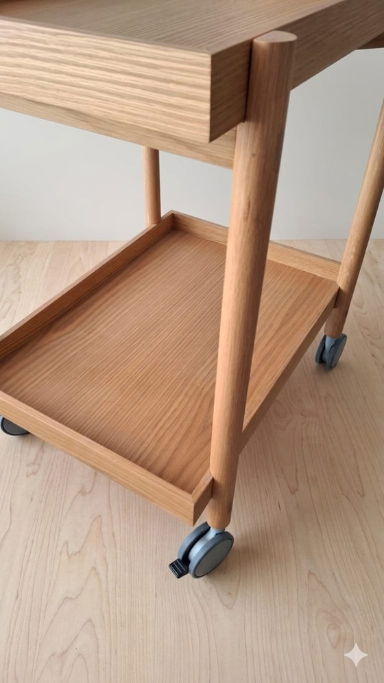 Image 1 of Servierwagen/Trüffeltisch/Beistelltisch aus Eichenholz „Mai Tai“ mit Rollen – Punt Mobles