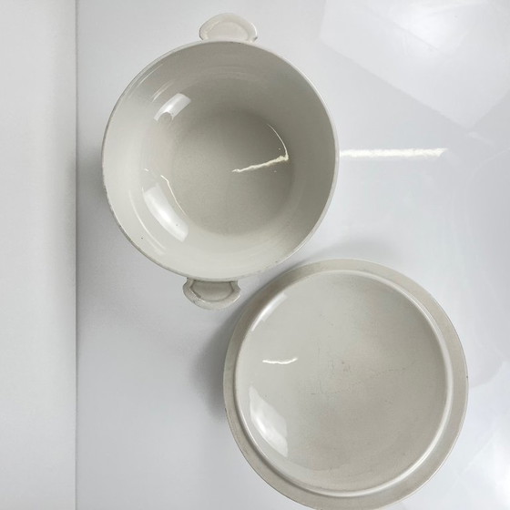 Image 1 of Sopera "La Colmena", Moulins des Loups, siglo XX