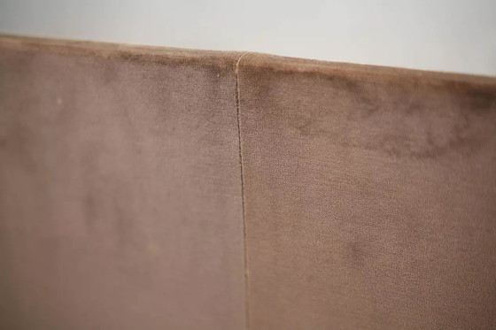 Image 1 of Space Age table, Hexagonal