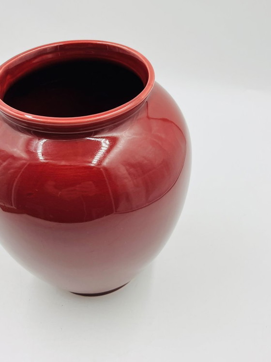 Image 1 of Vintage vase in burgundy red glazed ceramic