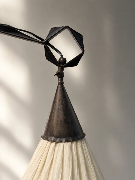 Lampadaire en fer forgé de style Arts & Crafts de l'école d'Amsterdam – vloerlampen, Iron, Amsterdam School (photo 2 of 8)