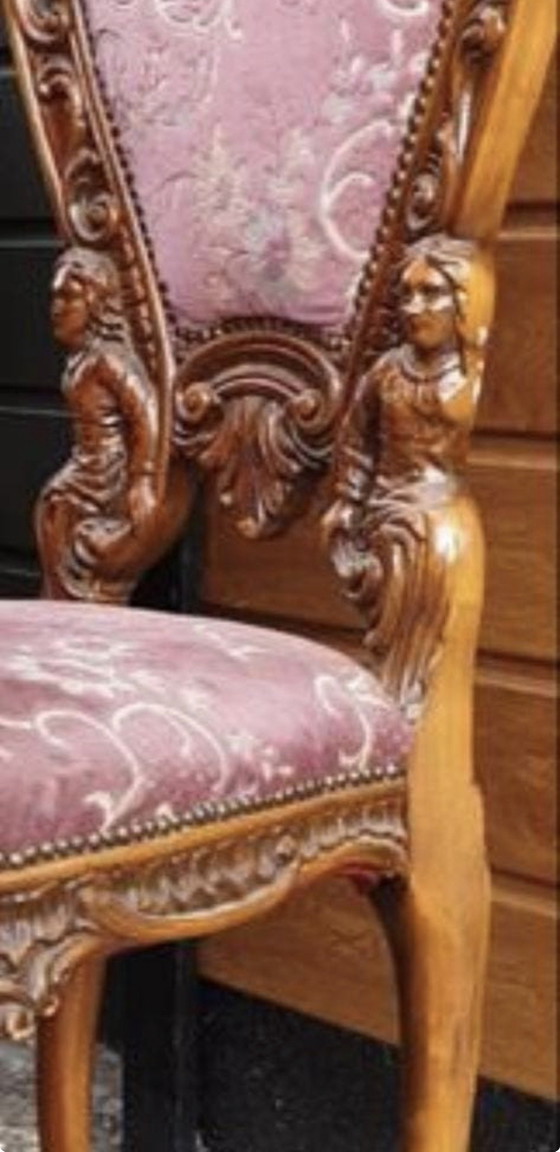 Image 1 of 4 chaises de salle à manger baroques