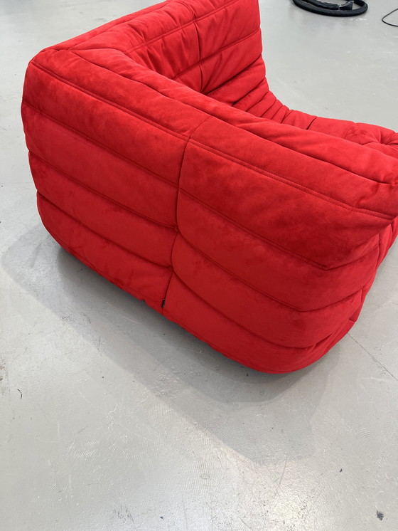 Image 1 of Ligne Roset Togo Michel Ducaroy esquina parte Alcantara