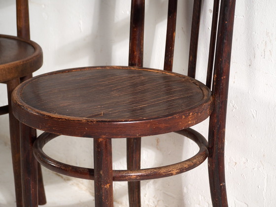 Antike Sessel im Thonet-Stil aus Bugholz – Mitteleuropa, circa 1930 - 2er-Set Stühle #3 (photo 28 of 40)