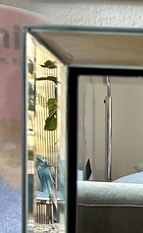 Image 1 of Mirrored silver sideboard/chest of drawers, high-quality design