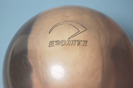 Image 1 of Bola de bolos con calavera de ebonita y bolsa a juego, década de 1990, EE. UU.