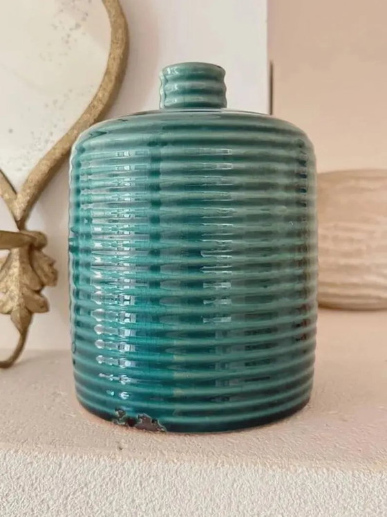 Eendenblauwe geribbelde geglazuurde keramische flesvaas – Mid-Century stijl – Vazen, Porselein, Keramiek (photo 6 of 9)