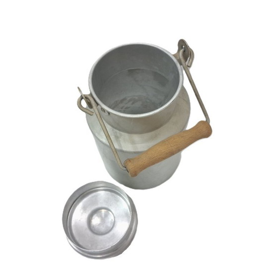 Image 1 of Bidone del latte in alluminio d'epoca, bollitore, pentola