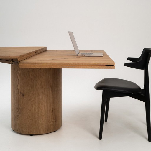 TABLE ROUND/SQUARE QUAD0 Natural Oak – Simple Table, Amazing Function