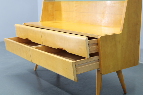 Image 1 of Cassettiera con ripiano in vetro, anni '60, Cecoslovacchia