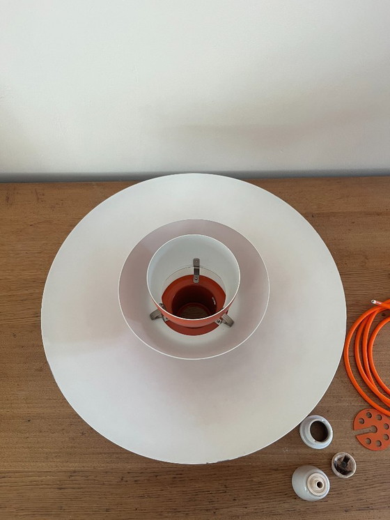 Image 1 of Vintage Louis Poulsen PH4/3 Rood - Poul Henningsen - Deense Design Lamp