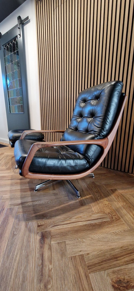 Image 1 of Eugen Schmidt Drehsessel mit Fußhocker Leder schwarz 