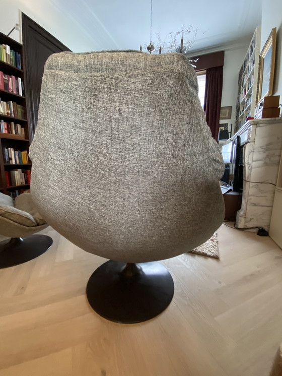 Image 1 of Artifort fauteuils F588