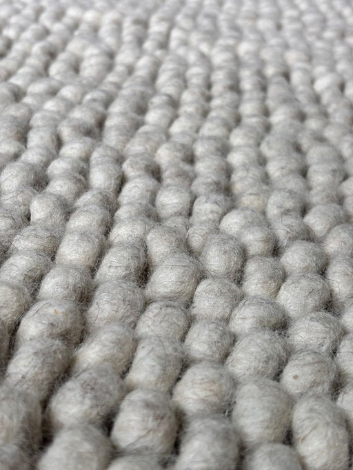 Hay Peas rug 200x300 soft gray / zgan
