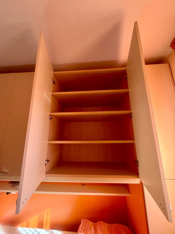 Molteni Brücken-Kinderzimmer creme und orange – Molteni&C, Kleiderschränke, Holz, Aluminium (photo 7 of 10)