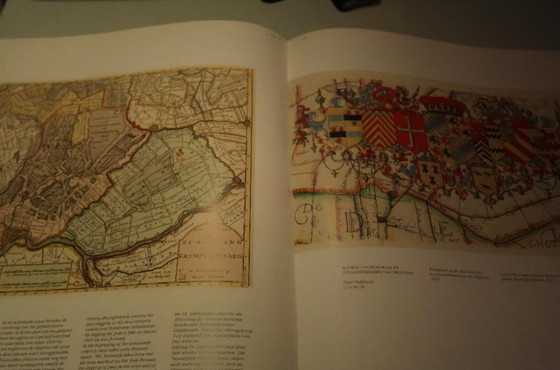 Image 1 of 2 LIBROS DE GRAN FORMATO SOBRE CARTOGRAFÍA