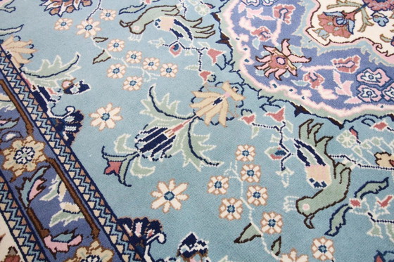 Image 1 of Hand-knotted Ushak rug 365 x 270 cm