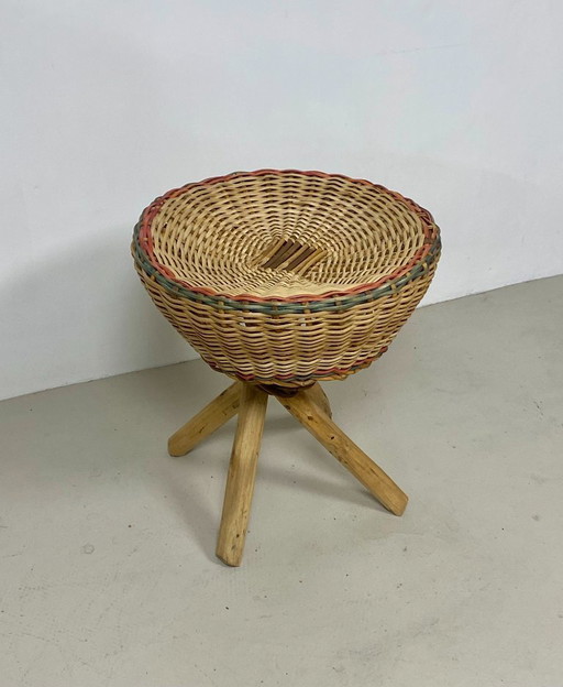 Rattan stool – Vintage 1970s