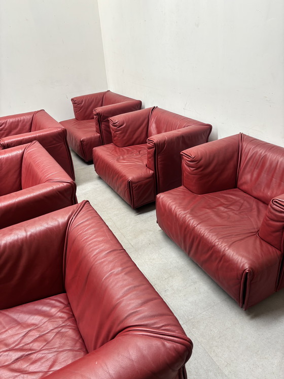 Image 1 of Divano Club "Cardigan" di Vico Magistretti per Cassina