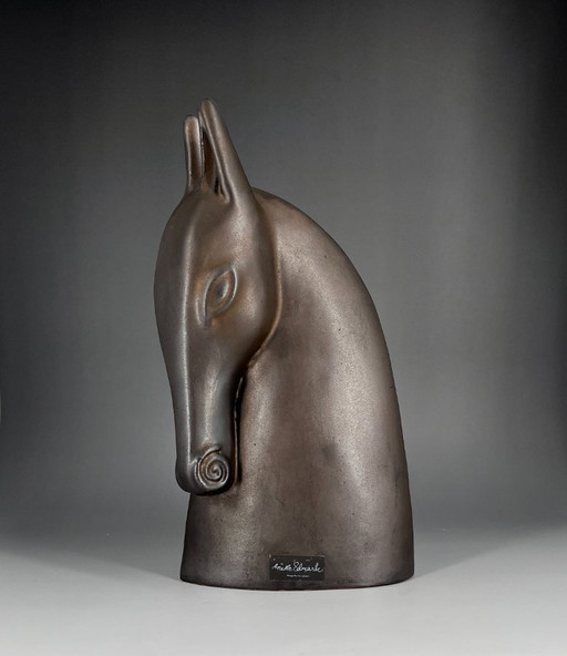 IKEA BRODD Pferdekopf – Keramikskulptur von Anette Edmark | Skandinavisches Design