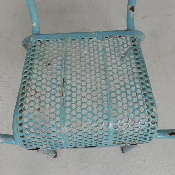 Image 1 of Juego de 2 sillas de jardín industriales de acero con reposabrazos, década de 1950.