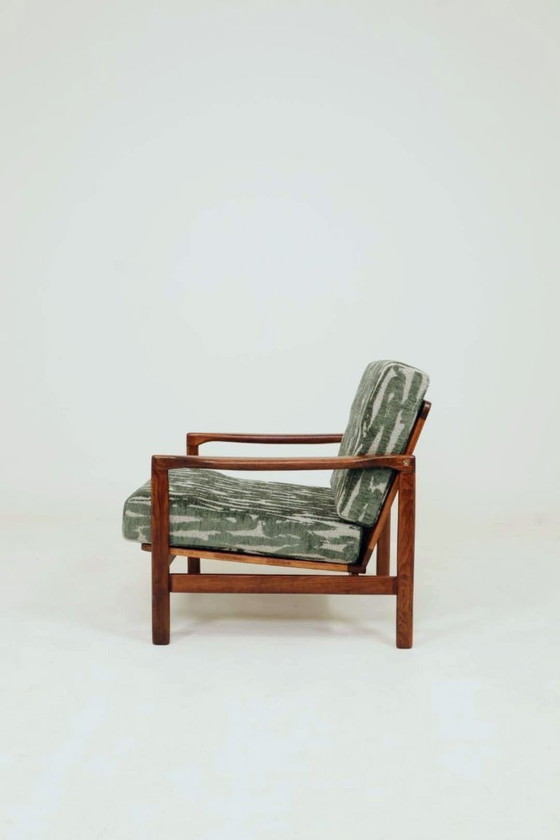 Image 1 of Poltrona vintage con cuscini verdi, design classico MCM Lounge Chair, 1960, Polonia